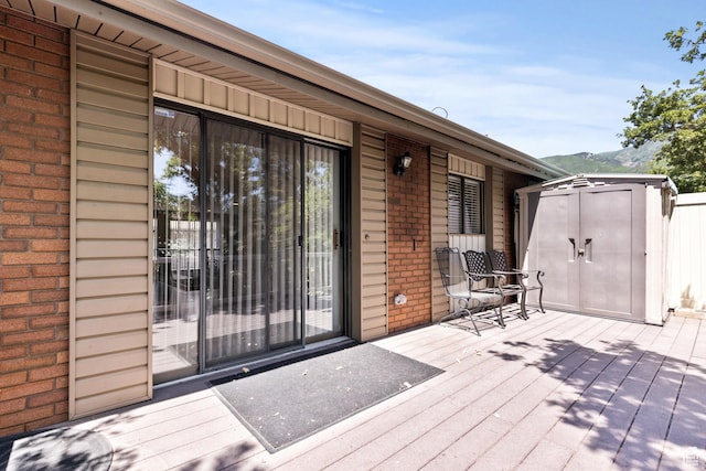 2522 E 1950 N, Layton, UT 84040 - wooden terrace featuring a shed