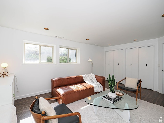 2512 E Redondo Ave S, Salt Lake City, UT 84108 - living room featuring wood finished floors and recessed lighting