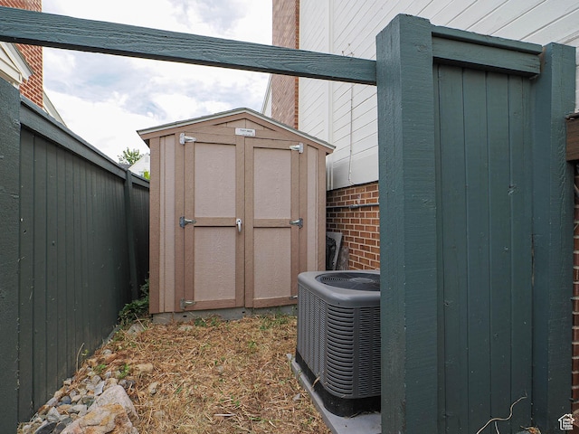2512 E Redondo Ave S, Salt Lake City, UT 84108 - view of shed