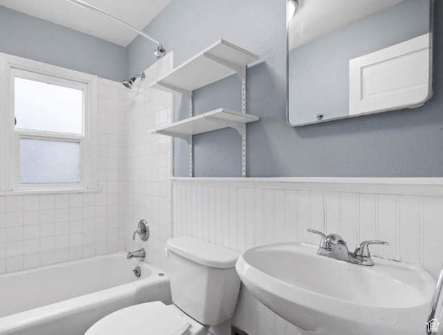 509 E 800 S, Salt Lake City, UT 84102 - bathroom featuring bathtub / shower combination and a wainscoted wall