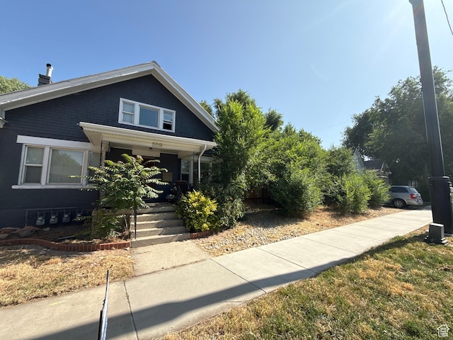509 E 800 S, Salt Lake City, UT 84102 - bungalow-style home featuring covered porch