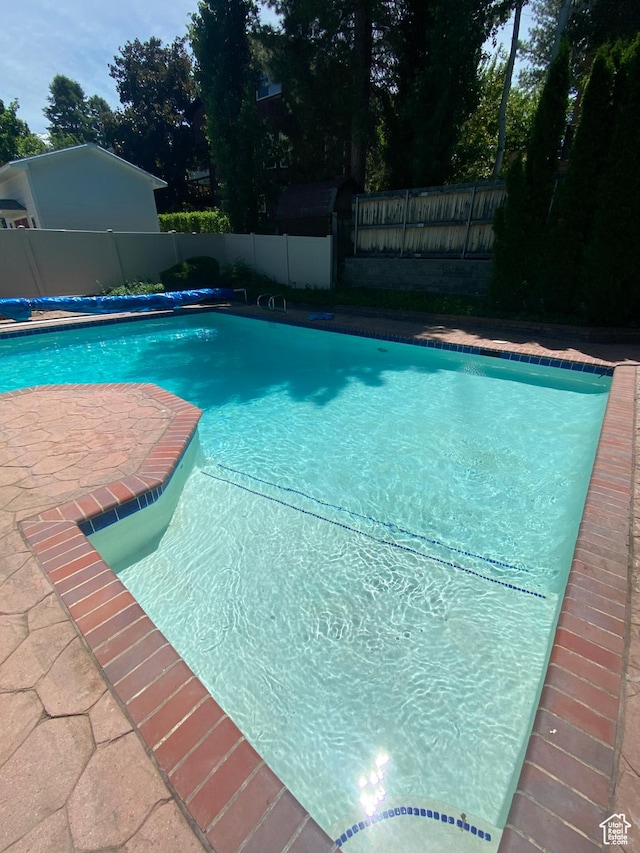 2650 E Willow Wick Dr, Sandy, UT 84093 - view of pool with a fenced backyard