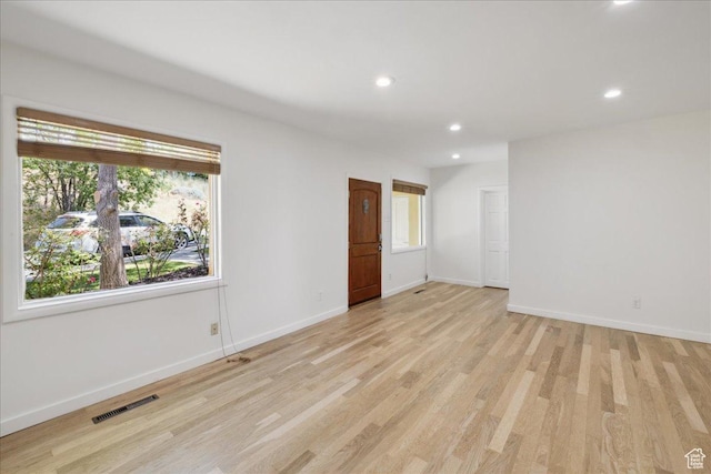 537 N Darwin St W, Salt Lake City, UT 84103 - unfurnished room with recessed lighting and light wood-type flooring