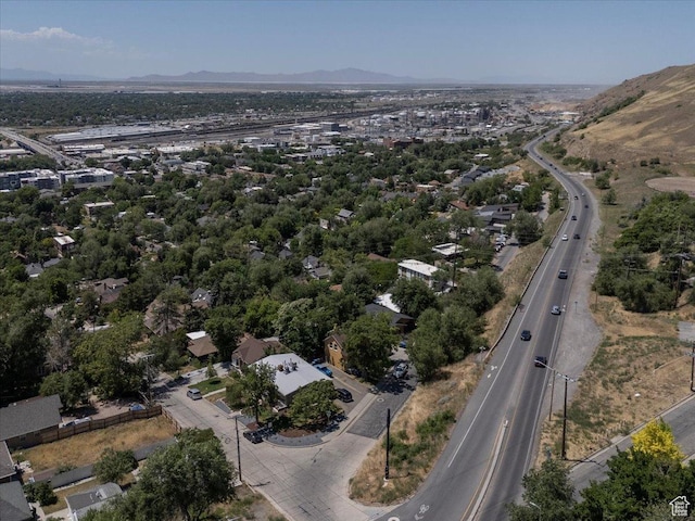 537 N Darwin St W, Salt Lake City, UT 84103 - aerial view of property and surrounding area featuring a highway and a mountainous background