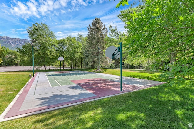 5005 N Edgewood Dr W Unit 301, Provo, UT 84604 - view of basketball court featuring community basketball court, a yard, and a mountain view