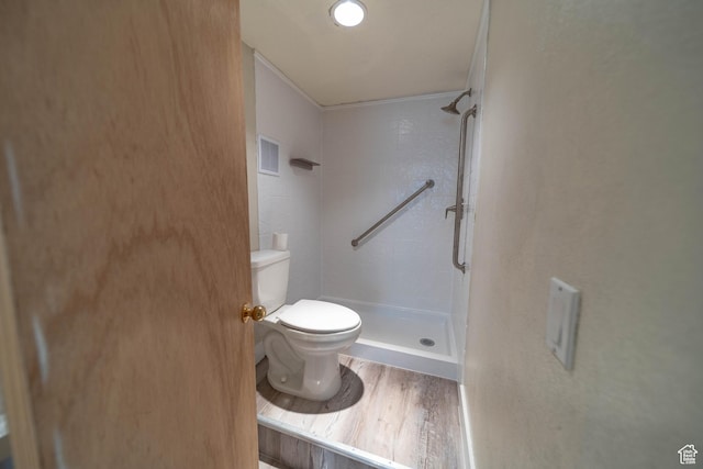 685 W 2550 S, Price, UT 84501 - bathroom featuring a stall shower, wood finished floors, and crown molding