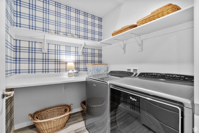 902 E 3950 S, Washington, UT 84780 - laundry room with washer and dryer and light wood-style floors