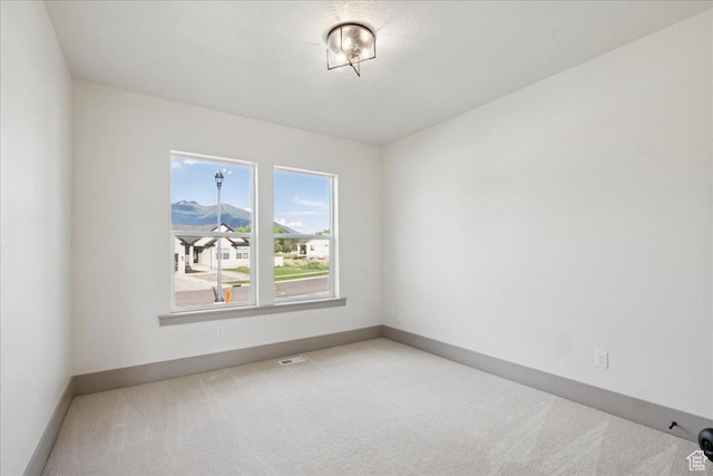 954 S Sandy Ln, Spanish Fork, UT 84660 - empty room with carpet