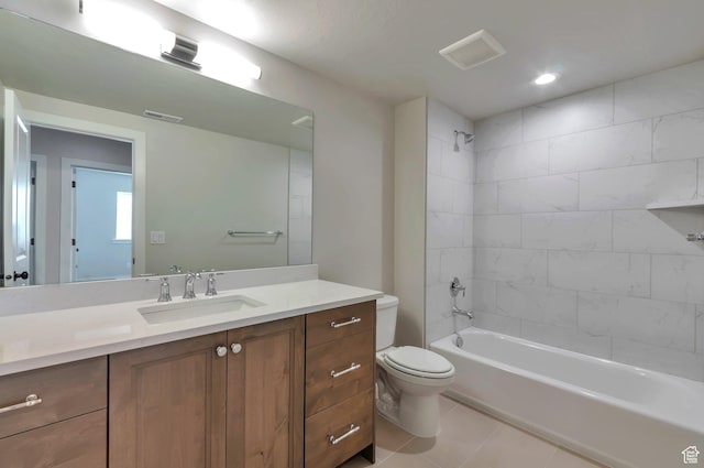 551 W Summerhill Ln, Centerville, UT 84014 - full bath with vanity, shower / bath combination, tile patterned floors, and recessed lighting