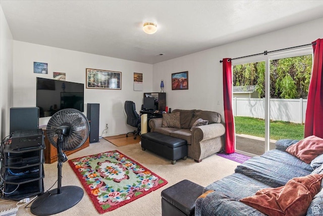 1014 W 4150 S, Riverdale, UT 84405 - carpeted living area with a desk