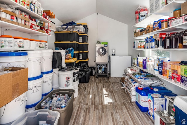 93 E 700 N, La Verkin, UT 84745 - pantry with washer / dryer