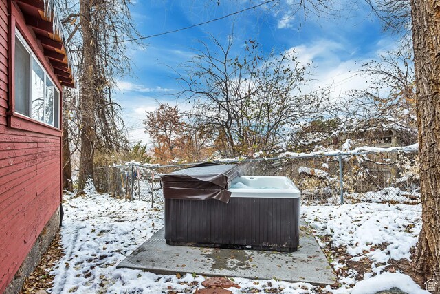 22 W 300 N, Salt Lake City, UT 84103 - snowy yard with a hot tub