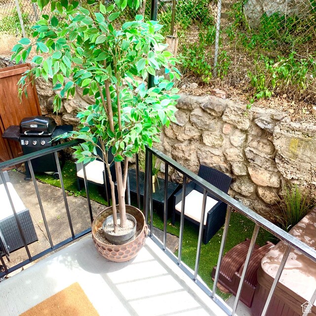 22 W 300 N, Salt Lake City, UT 84103 - balcony with area for grilling