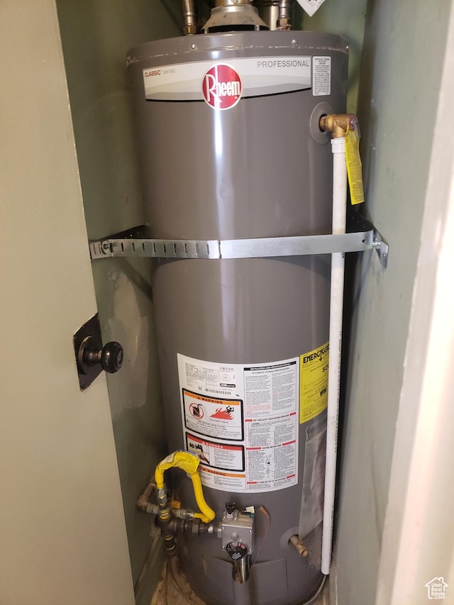 280 E Franklin St S, Ogden, UT 84401 - utilities featuring water heater
