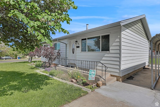 784 W 700 S, Brigham City, UT 84302 - view of front facade with a front lawn