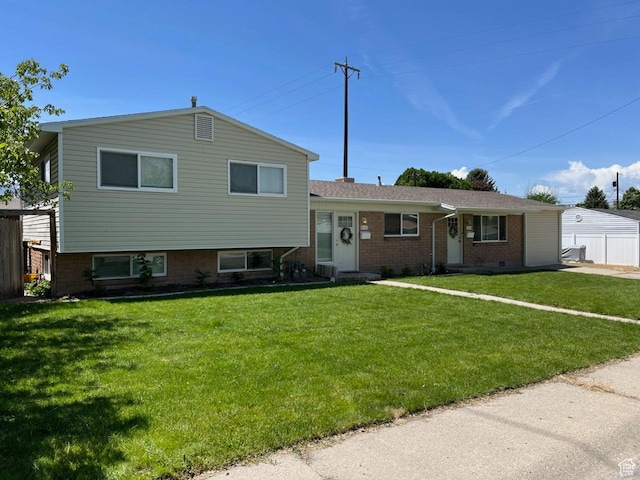 1018 E 40 N, Springville, UT 84663 - tri-level home featuring brick siding