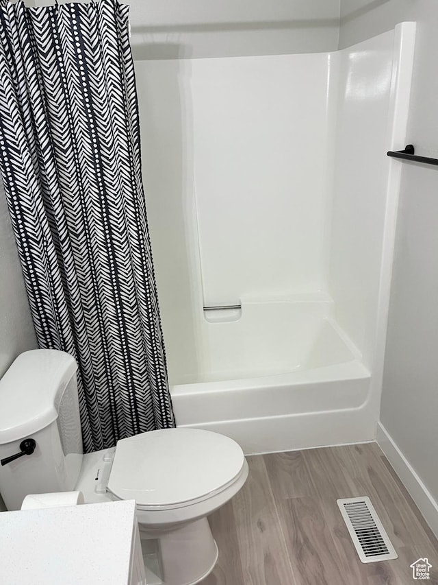 345 E 350 N, Salem, UT 84653 - full bath featuring vanity, wood finished floors, and shower / tub combo with curtain