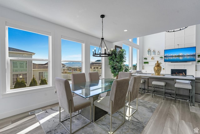827 W 800 N, American Fork, UT 84003 - dining space with a chandelier, plenty of natural light, light wood-style floors, and recessed lighting