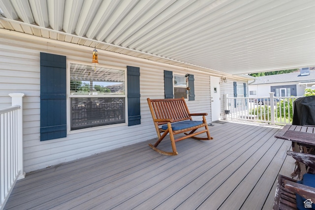 10 E 200 N, La Verkin, UT 84745 - porch featuring grilling area