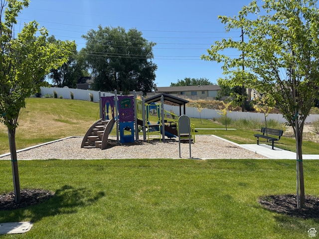 924 W Coalburn Way Unit 8-26, Murray, UT 84123 - view of communal playground