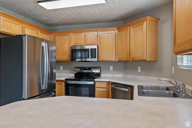 211 E Spencer Peak Way Unit H6, Draper, UT 84020 - kitchen featuring appliances with stainless steel finishes and light countertops