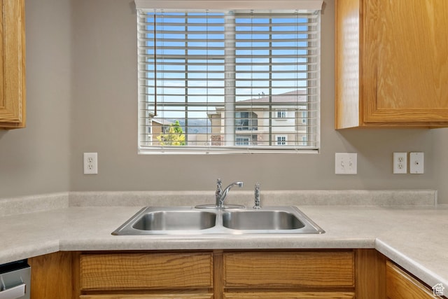 211 E Spencer Peak Way Unit H6, Draper, UT 84020 - kitchen featuring light countertops and dishwasher