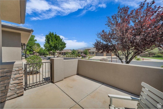 424 N Highland Pkwy, Washington, UT 84780 - patio / terrace featuring a residential view