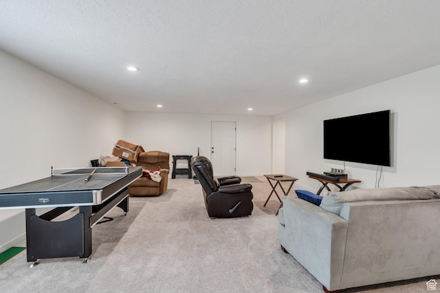 128 E 840 N, Santaquin, UT 84655 - carpeted living area with recessed lighting