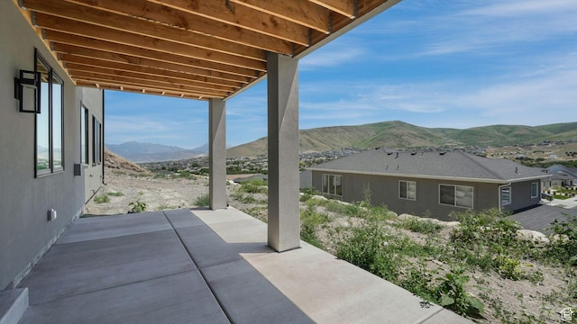 7233 W Summit Top Ln, Herriman, UT 84096 - view of patio / terrace featuring a mountain view