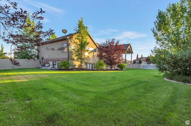 4948 W 4025 S, West Haven, UT 84401 - view of yard
