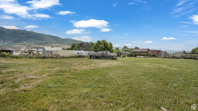721 W Glovers Ln, Farmington, UT 84025 - view of yard featuring a mountain view