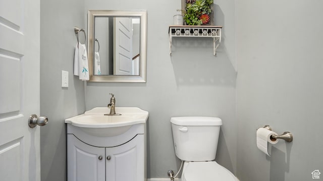 721 W Glovers Ln, Farmington, UT 84025 - bathroom featuring toilet and vanity