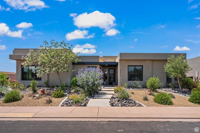 3214 S Red Sands Way, Hurricane, UT 84737 - southwest-style home featuring stucco siding
