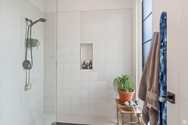 3214 S Red Sands Way, Hurricane, UT 84737 - bathroom with a walk in shower