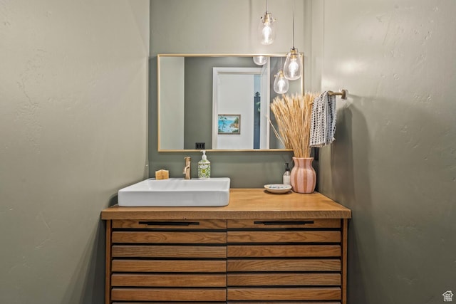 3214 S Red Sands Way, Hurricane, UT 84737 - bathroom featuring vanity