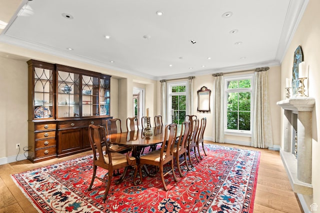 6033 S 2300 E, Holladay, UT 84121 - dining room with ornamental molding, light wood finished floors, and recessed lighting