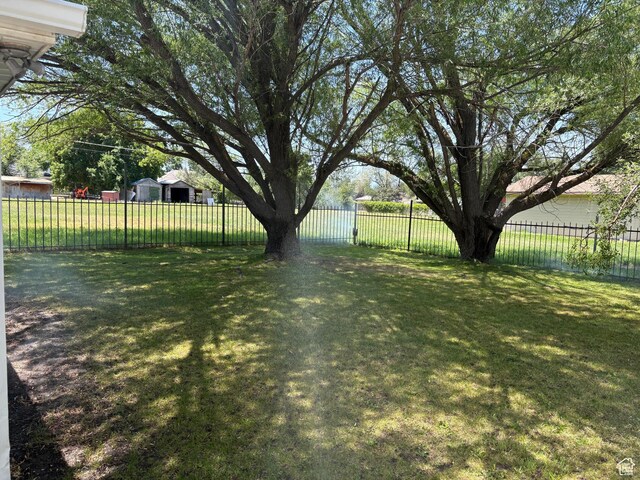 2266 E 6450 S, Cottonwood Heights, UT 84121 - photo 10