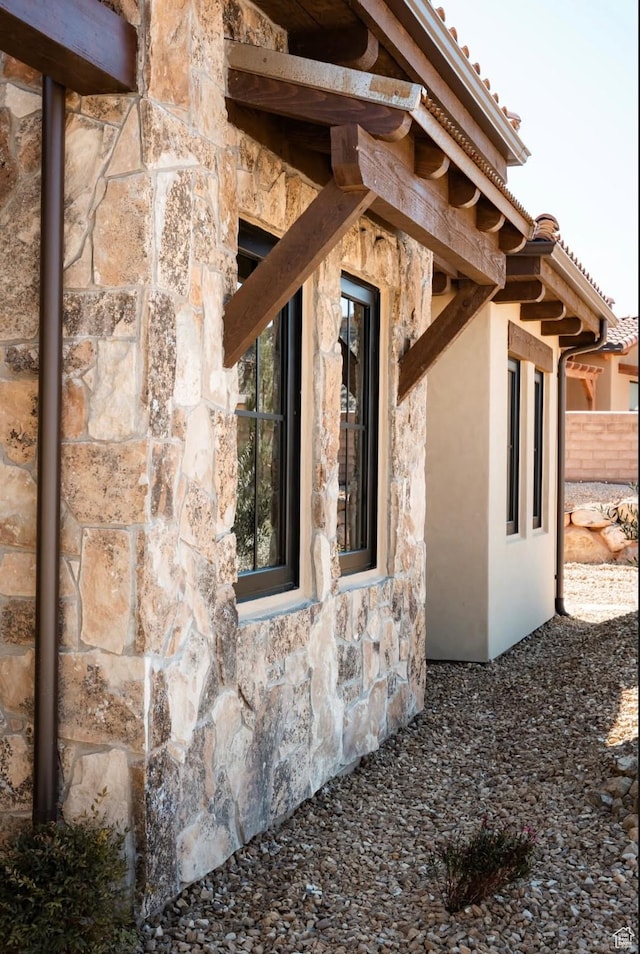 442 E Entrada Dr, Virgin, UT 84779 - view of side of home featuring stone siding