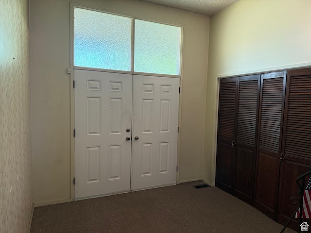 48 S Flint St, Kaysville, UT 84037 - view of carpeted foyer