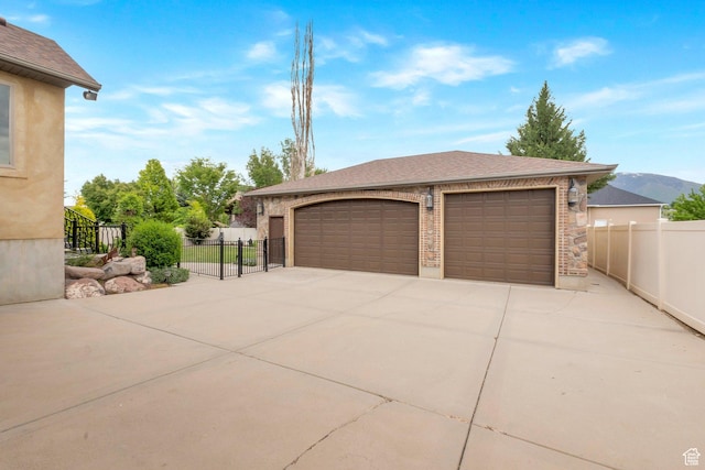 11273 S Alisa Meadows Dr, South Jordan, UT 84095 - view of detached garage
