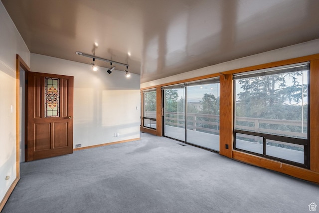 116 S University St E, Salt Lake City, UT 84102 - empty room with track lighting and carpet