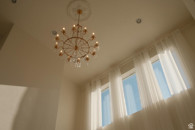 5071 N Oak Creek Dr, Eagle Mountain, UT 84005 - detailed view of a chandelier