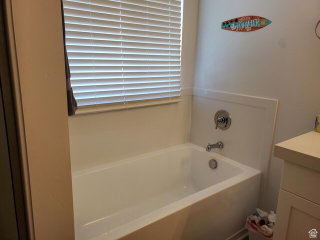 1082 E Springwater Way Unit 812, Eagle Mountain, UT 84005 - full bath featuring a garden tub and vanity