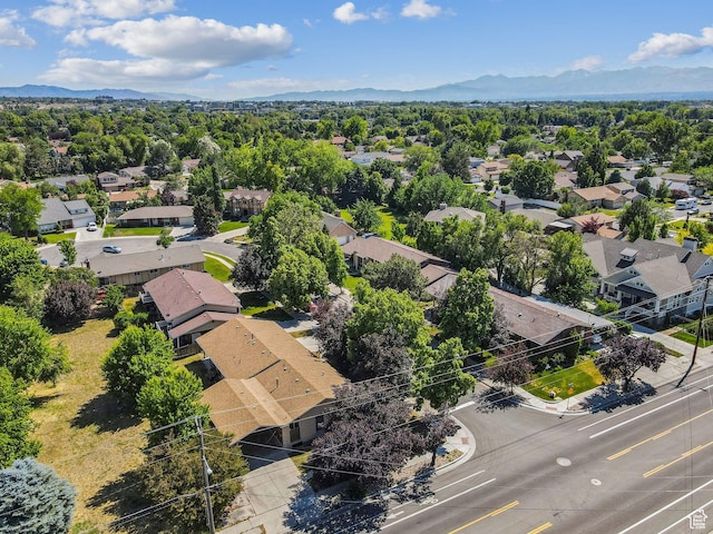 6112 S Vineway Cir E, Salt Lake City, UT 84121 - aerial view of residential area featuring mountains