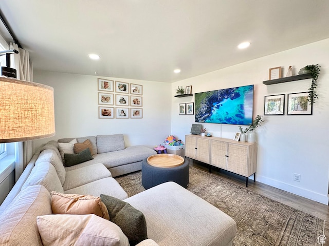 641 E 925 N, Ogden, UT 84404 - living area featuring wood finished floors and recessed lighting