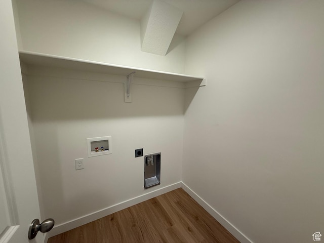 6921 W S Jordan Pkwy Unit 310, South Jordan, UT 84009 - laundry area with washer hookup, dark wood-type flooring, and electric dryer hookup