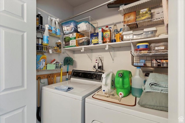 801 W Harrisville Rd N Unit 14, Ogden, UT 84404 - laundry room featuring washer and dryer