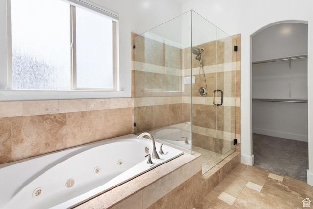 520 Lacey Way N, Salt Lake, UT 84054 - full bath featuring a shower stall, a tub with jets, and a spacious closet