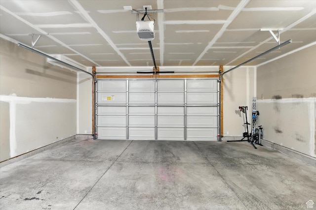 427 W 65 S, Providence, UT 84332 - garage with a garage door opener