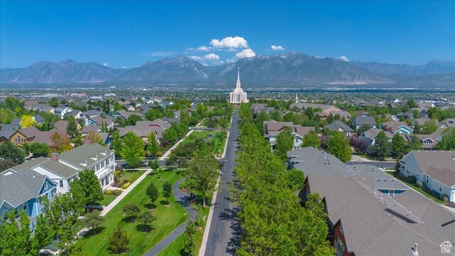 4257 W Lake Bridge Dr S, South Jordan, UT 84009 - aerial perspective of suburban area featuring a mountain backdrop